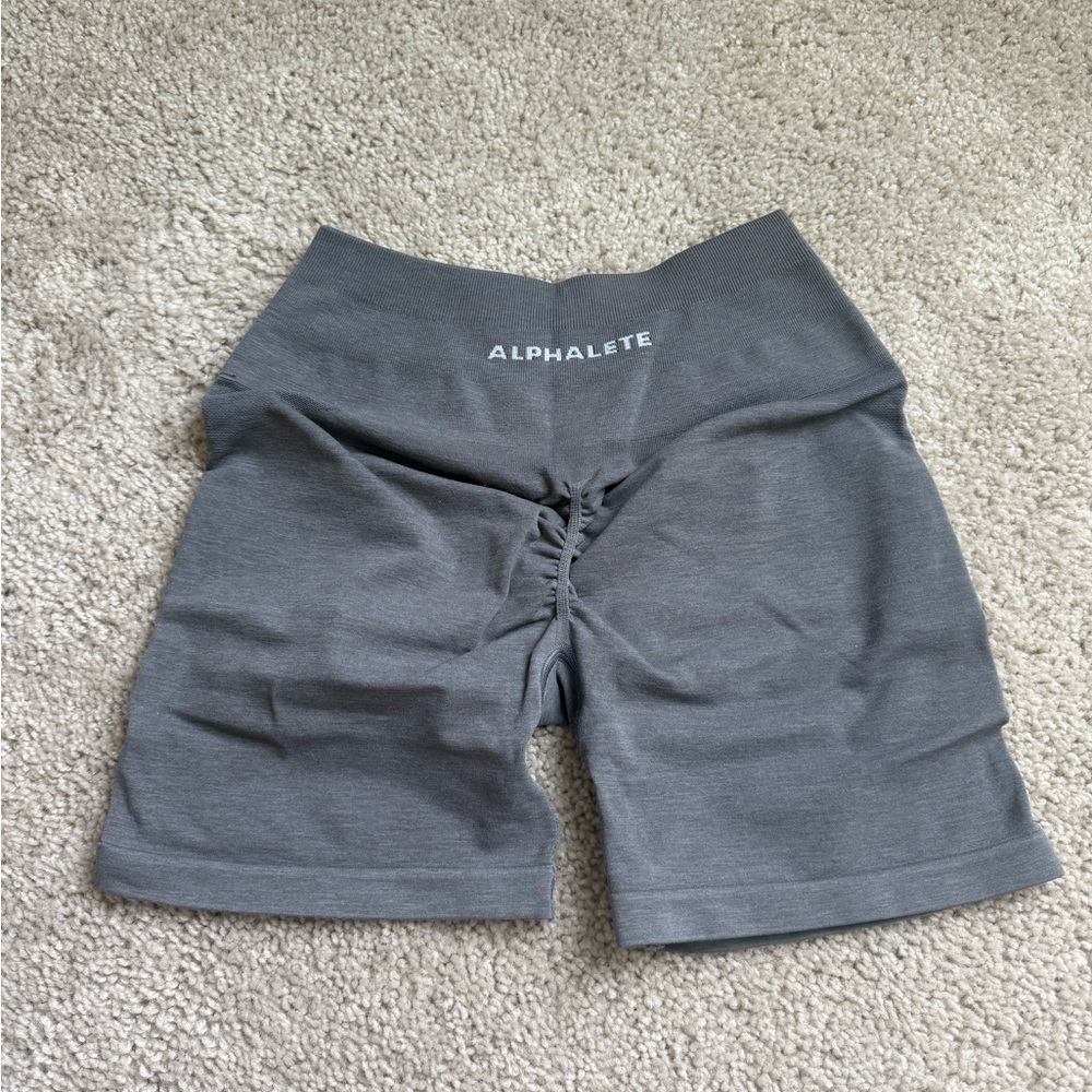 Alphalete Women’s High-Waist Ruched Bike Shorts - Charcoal
